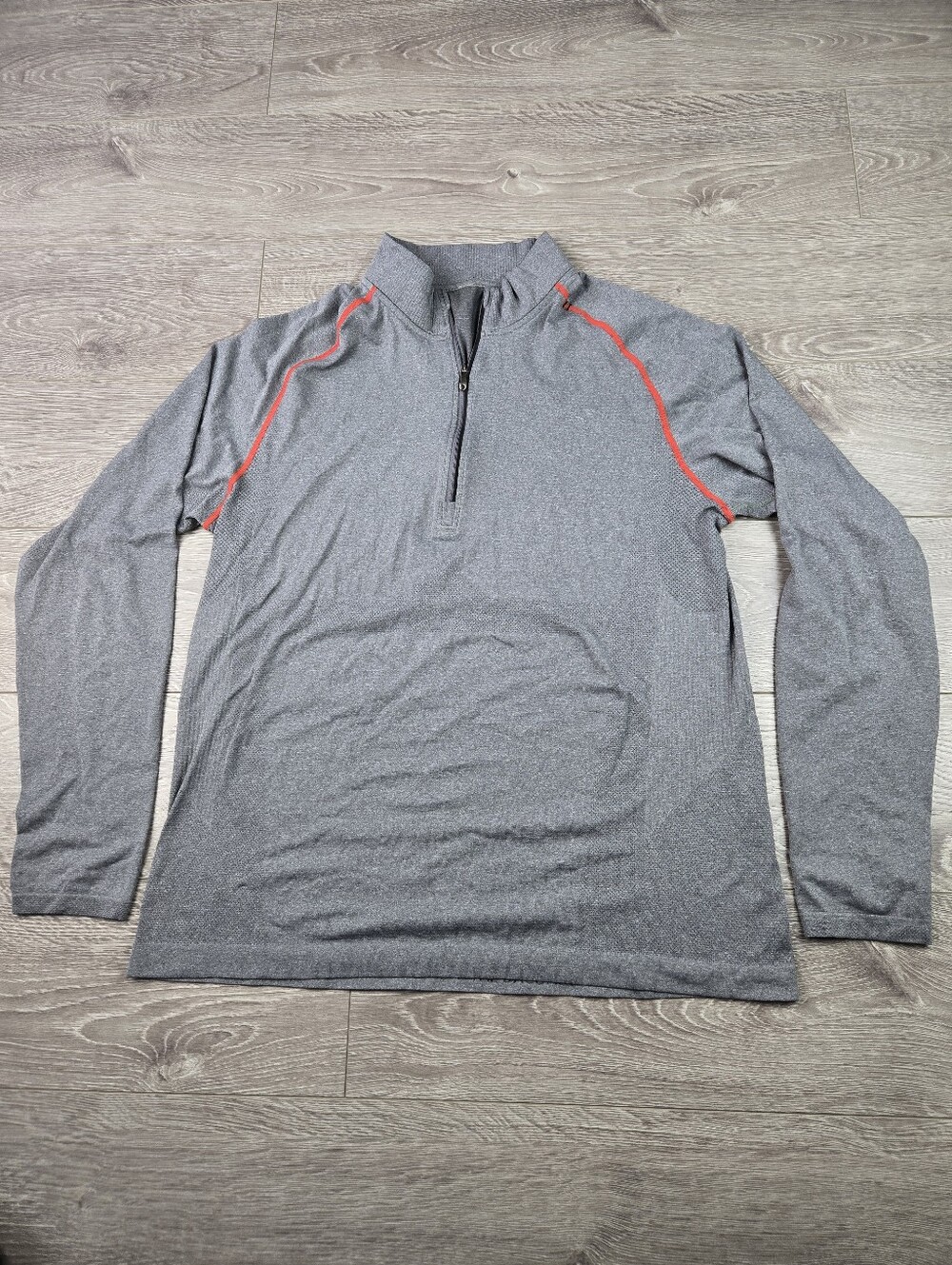 Lululemon mens performance lightweight long sleeve running sz large